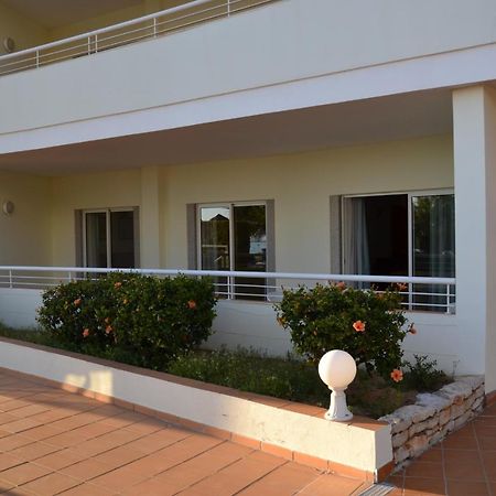Bel appartement au bord de la mer de Porto de Mos Lagos Exterior foto