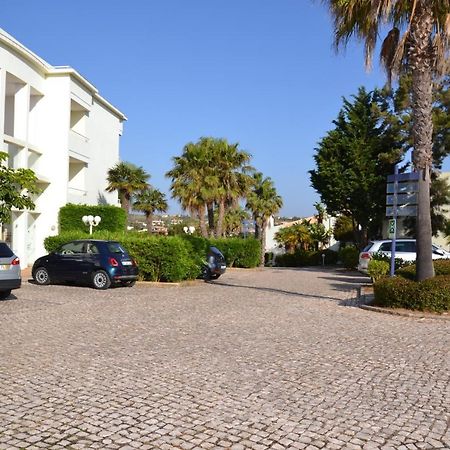 Bel appartement au bord de la mer de Porto de Mos Lagos Exterior foto